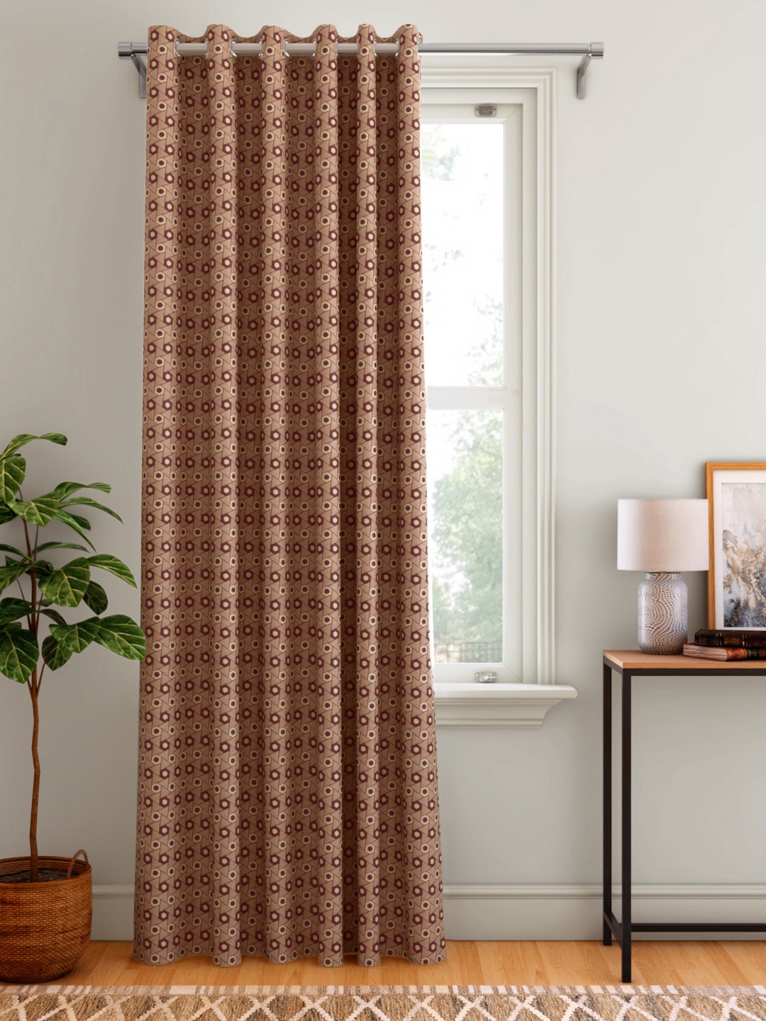 

Aura Maroon & Beige Geometric Patterned Door Curtain