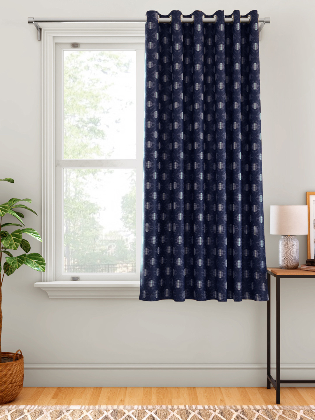 

Aura Navy Blue & White Geometric Patterned Single Window Curtain