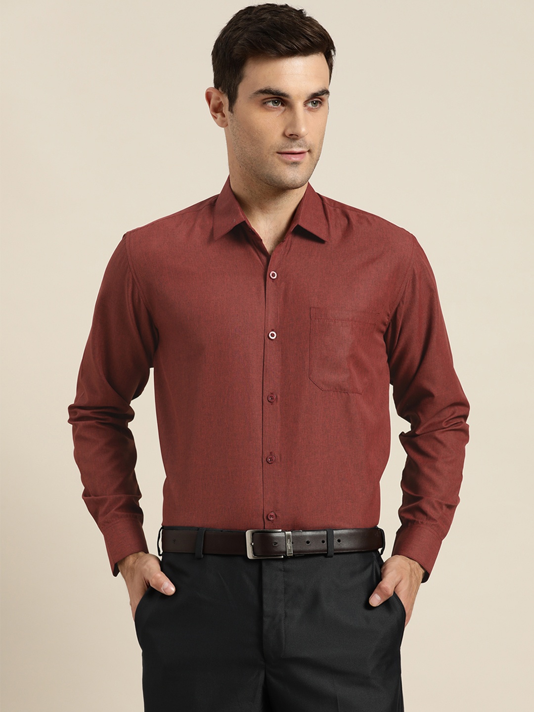 

SOJANYA Men Maroon Cotton Classic Regular Fit Solid Formal Shirt