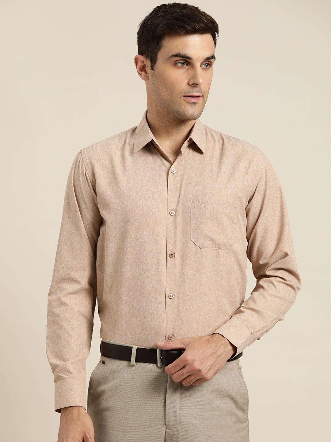 

SOJANYA Men Beige Classic Regular Fit Solid Formal Shirt