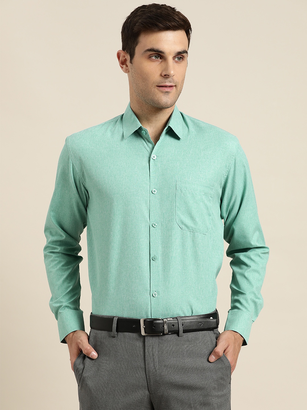 

SOJANYA Men Sea Green Classic Regular Fit Solid Formal Shirt