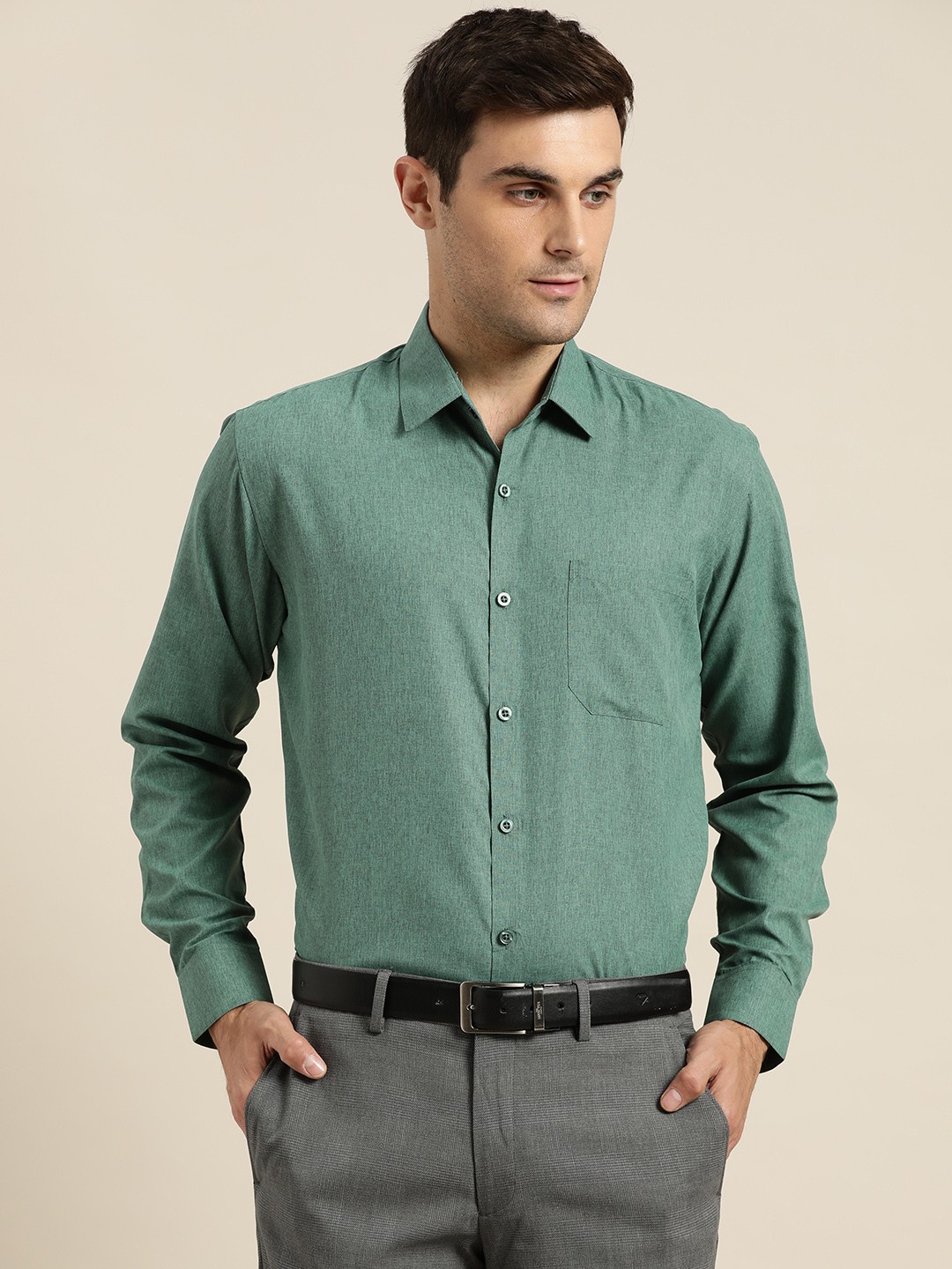 

SOJANYA Men Green Classic Regular Fit Solid Formal Shirt