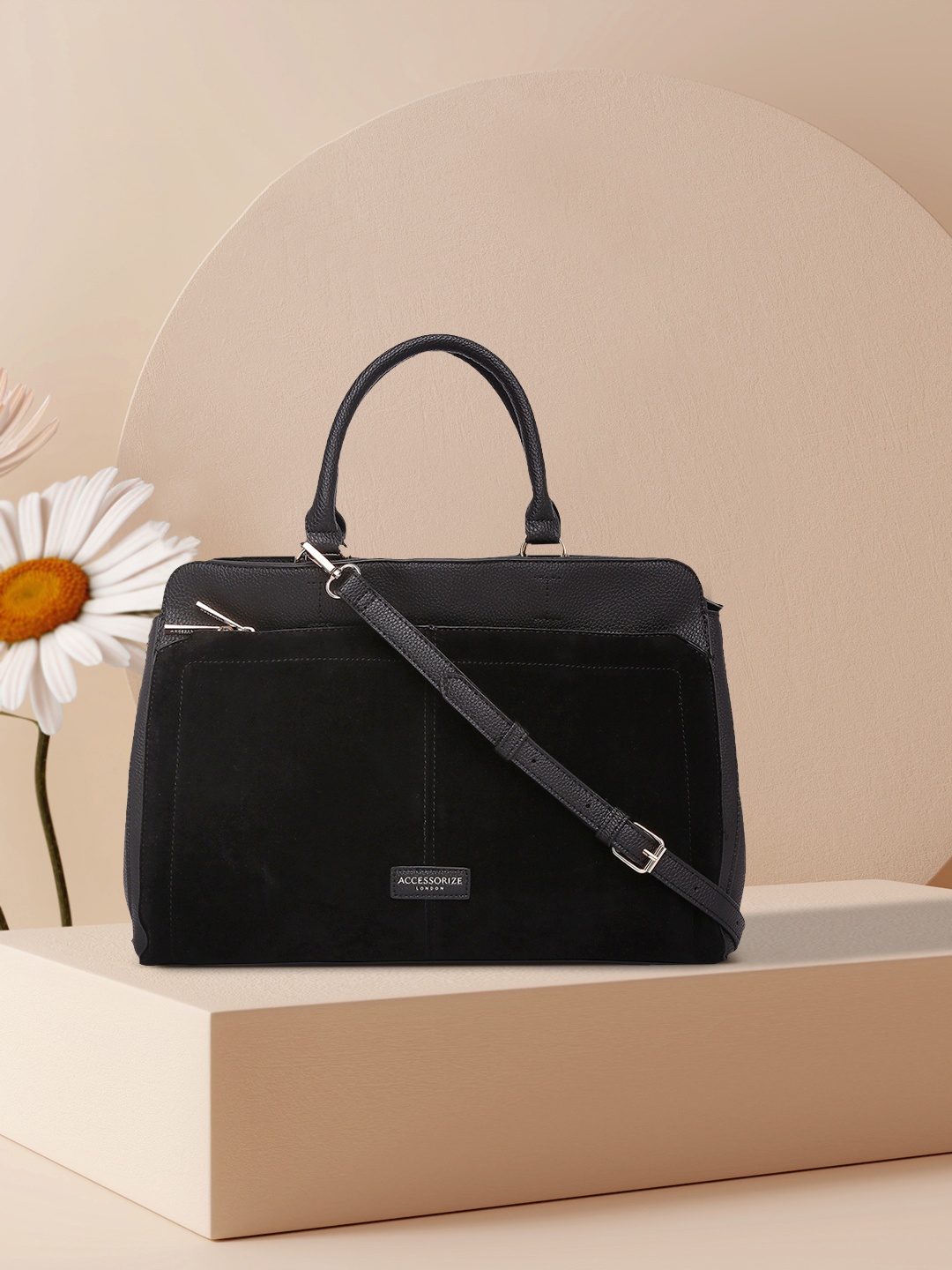 

Accessorize Black Solid Handheld Bag