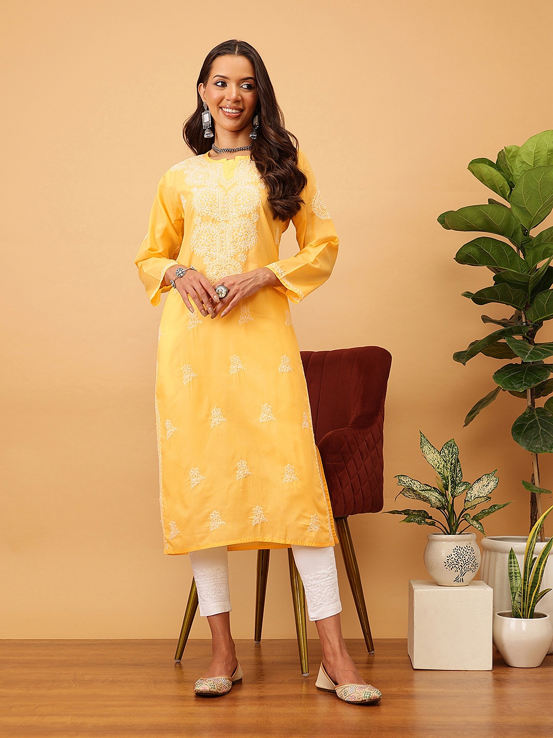 

ADA Women Yellow & White Sustainable Ethnic Motifs Hand Embroidered Chikankari Kurta