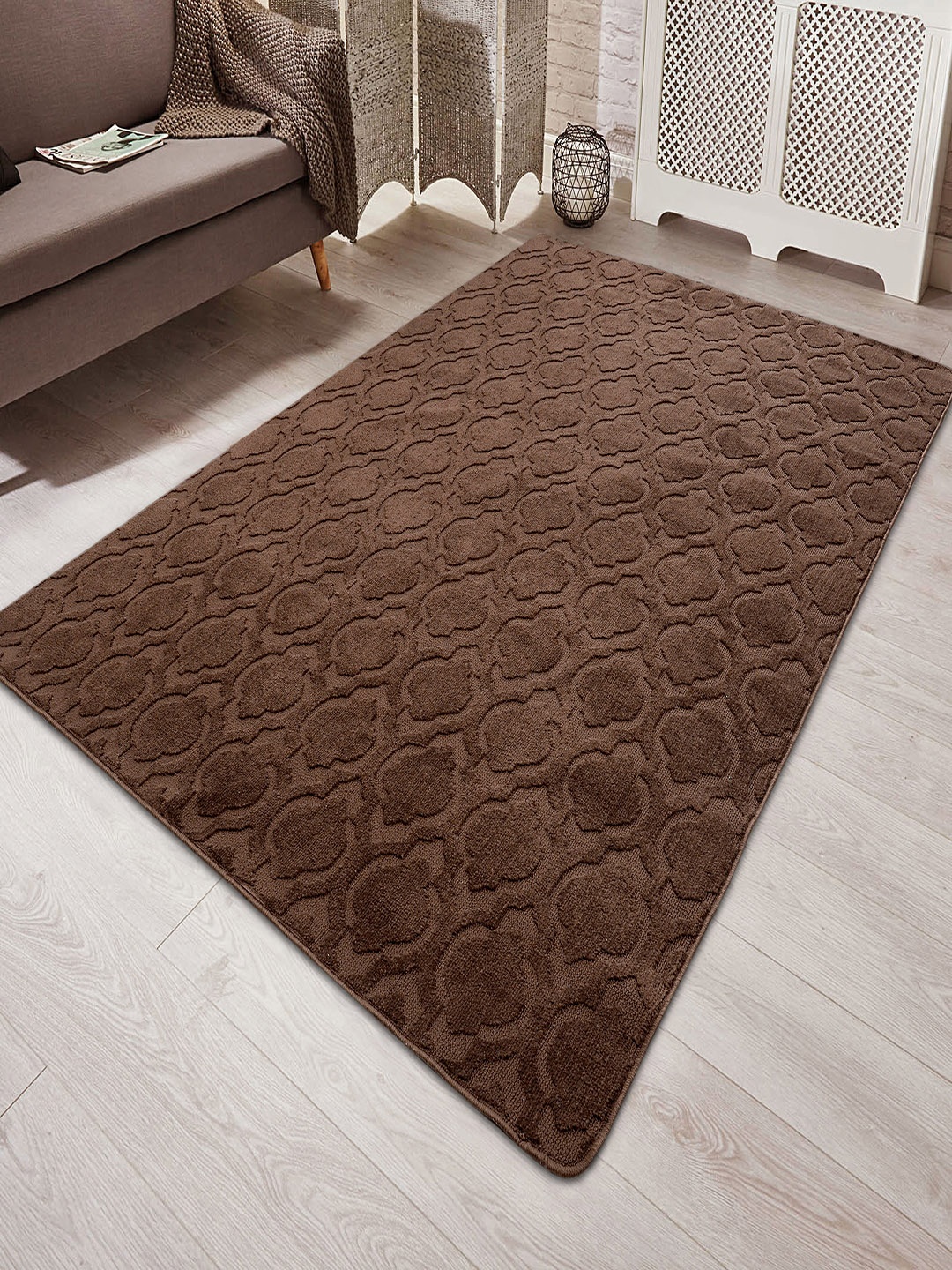 

Saral Home Brown Self-Design Soft Microfiber Anti-Skid Carpet