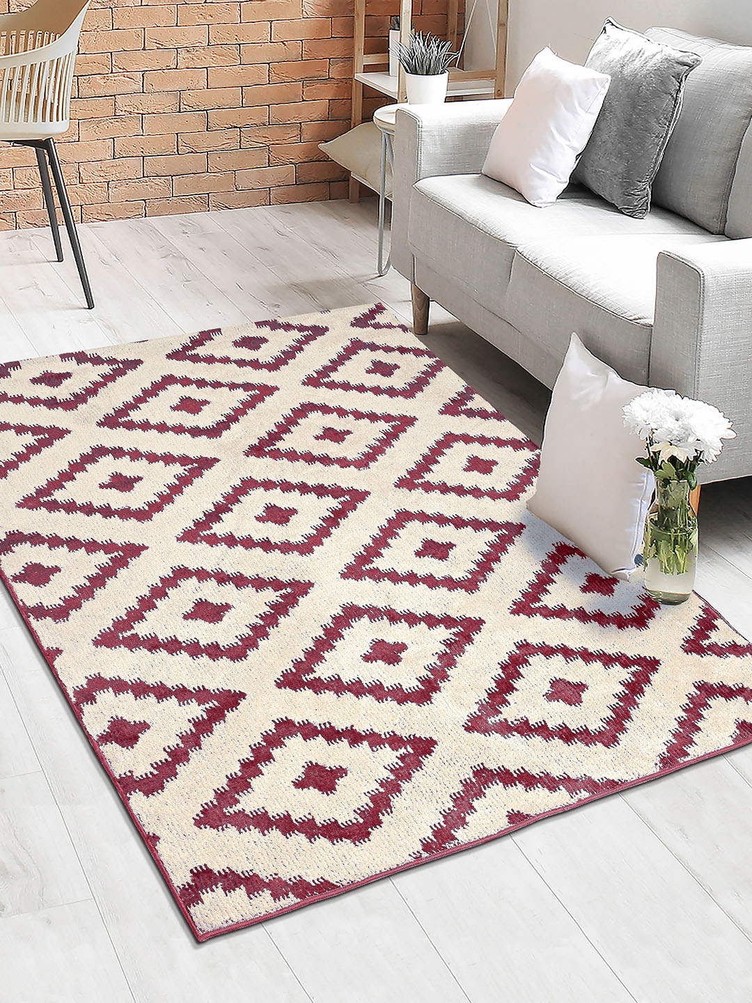 

Saral Home Maroon & Beige Geometric Anti-Skid Carpet