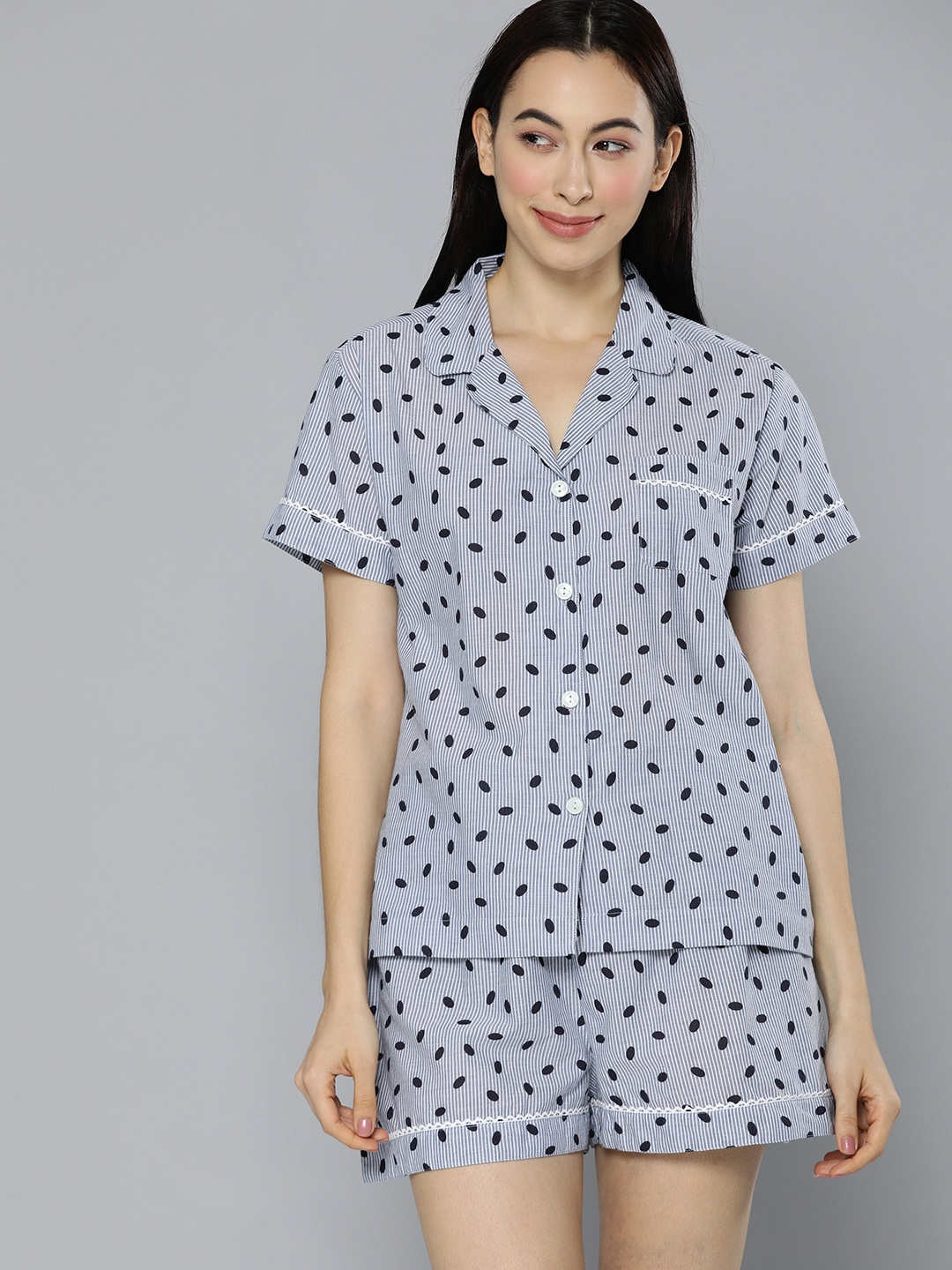 

Chemistry Women Blue & White Printed Night suit