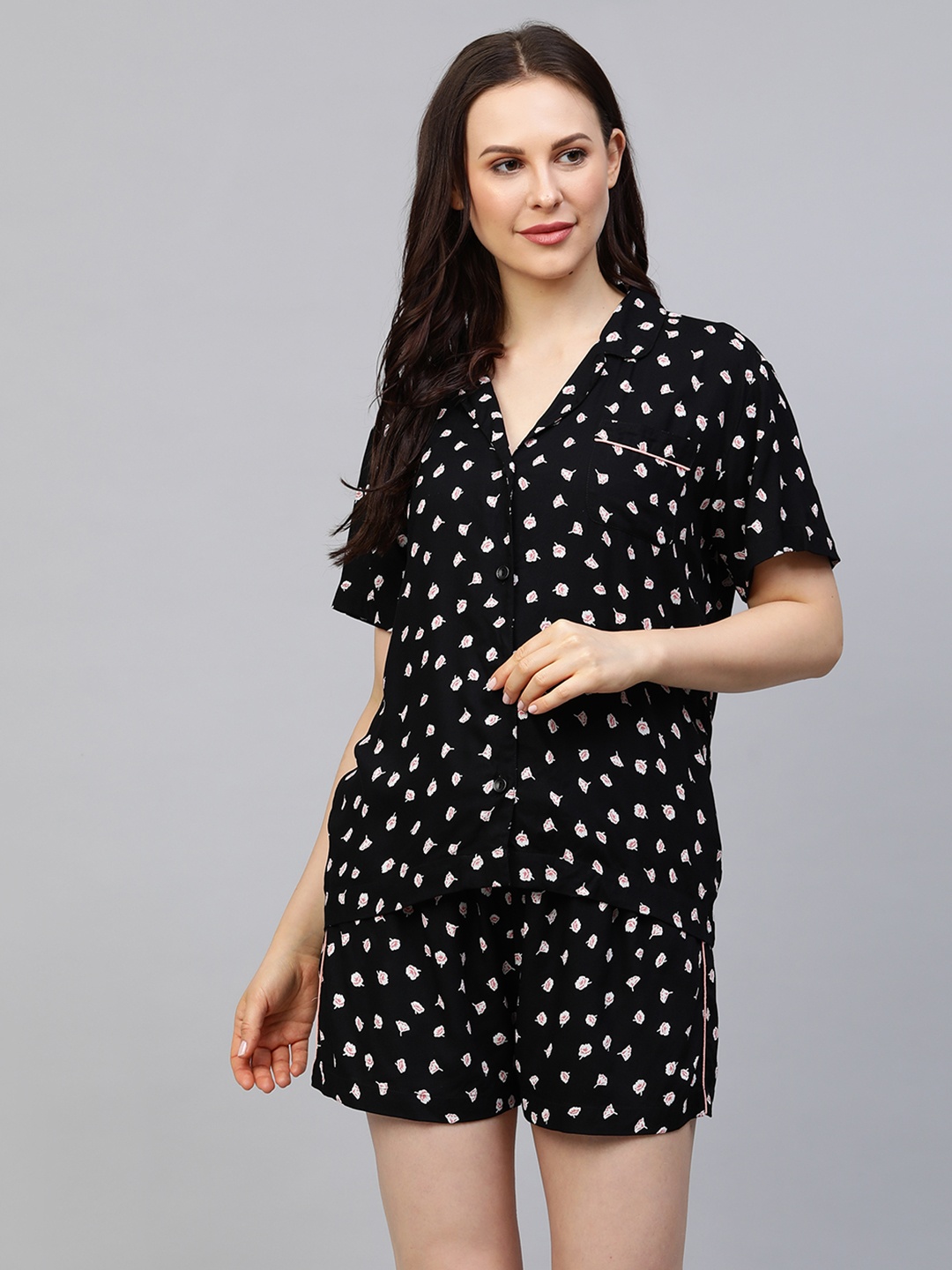

Chemistry Women Black & White Floral Printed Night suit