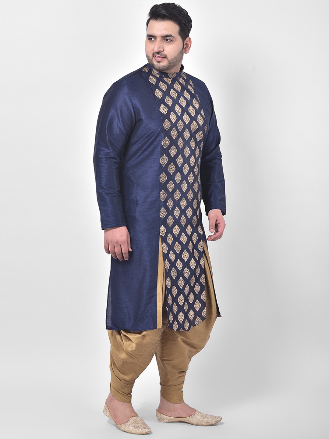 

DEYANN PLUS Men Navy Blue & Beige Ethnic Motifs Printed Anarkali Kurta