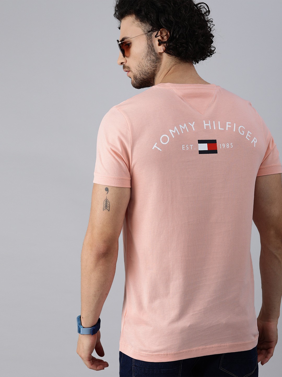

Tommy Hilfiger Men Pink Printed Round Neck Pure Cotton T-shirt
