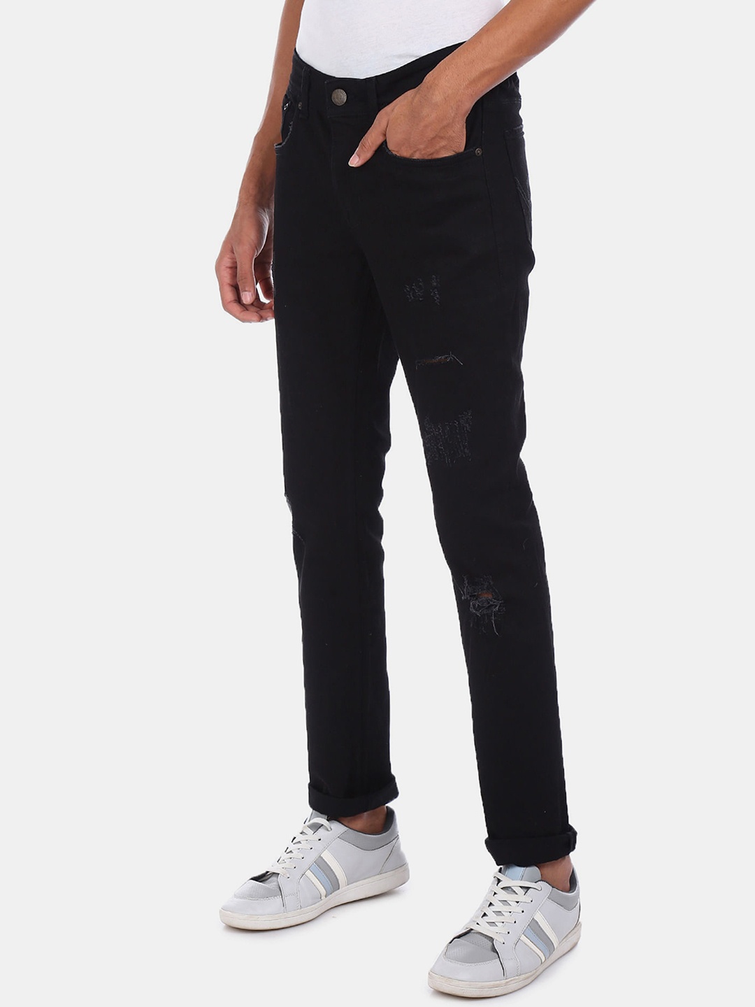 

Cherokee Men Black Regular Fit Jeans