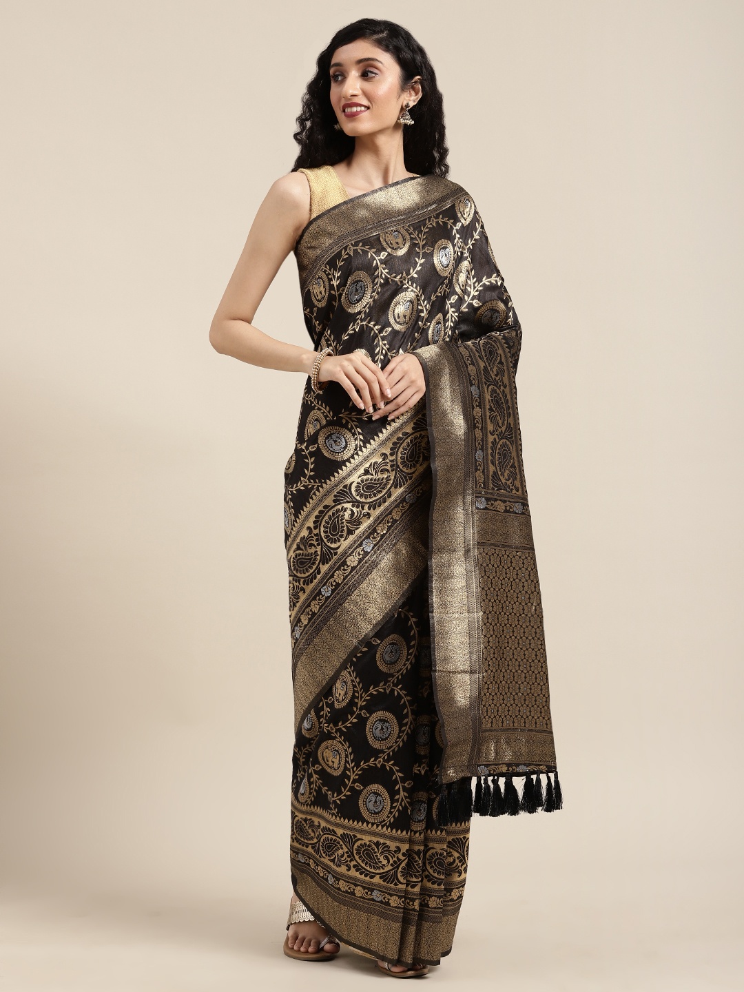 

VASTRANAND Black & Golden Silk Blend Woven Design Banarasi Saree
