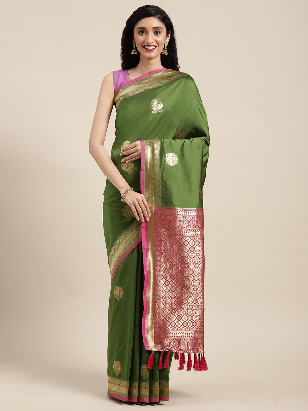 

VASTRANAND Green & Gold-Toned Silk Blend Woven Design Banarasi Saree