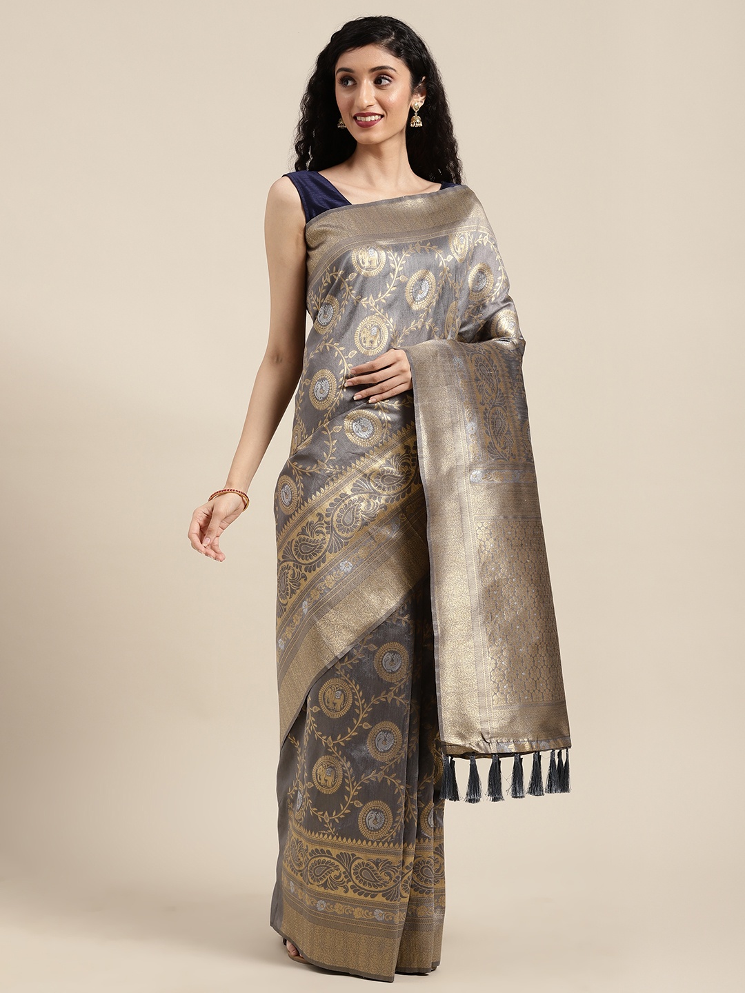 

VASTRANAND Grey & Gold-Toned Silk Blend Woven Design Banarasi Saree
