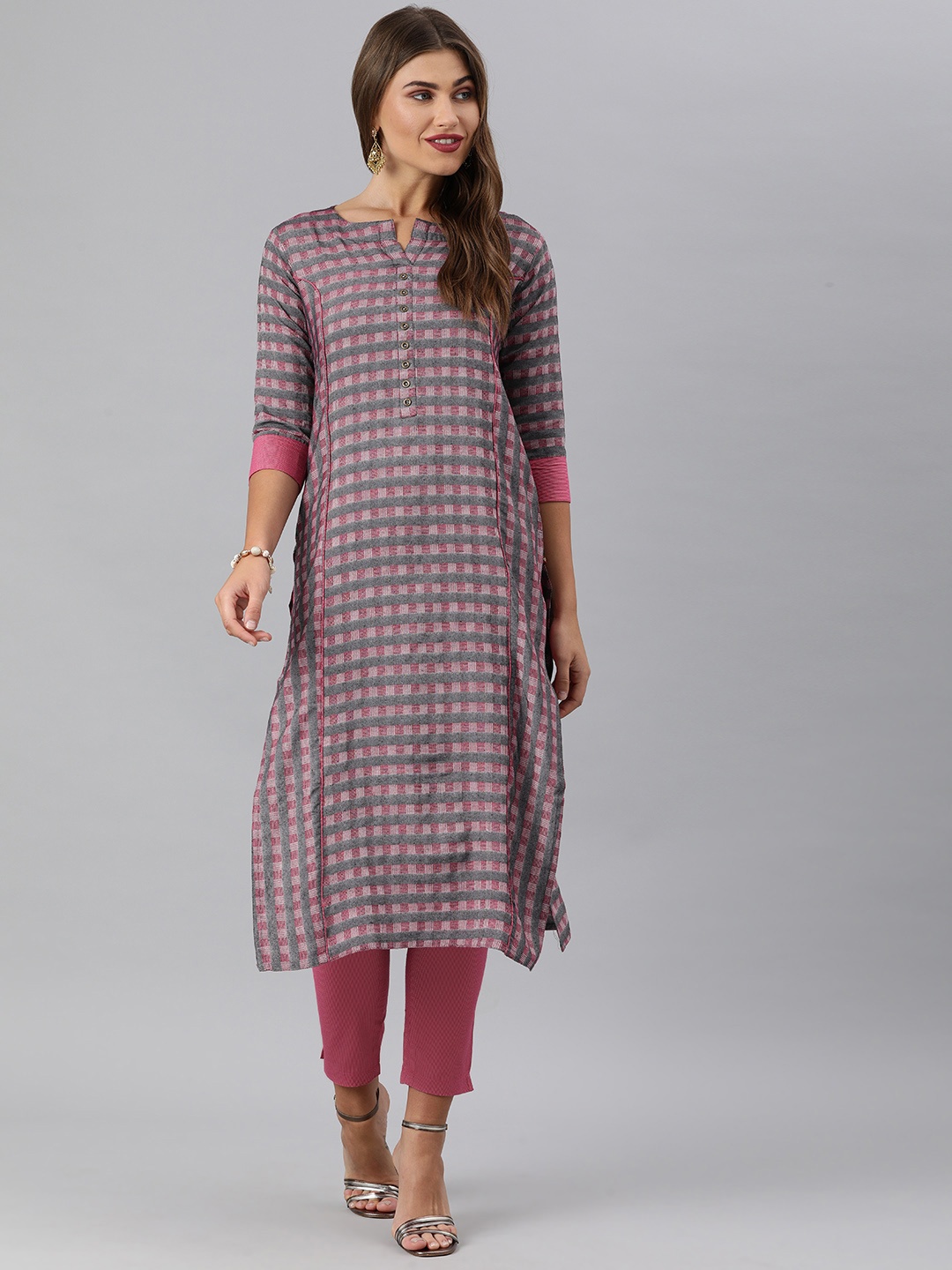 

KSUT Women Grey & Pink Checked Kurta with Trousers
