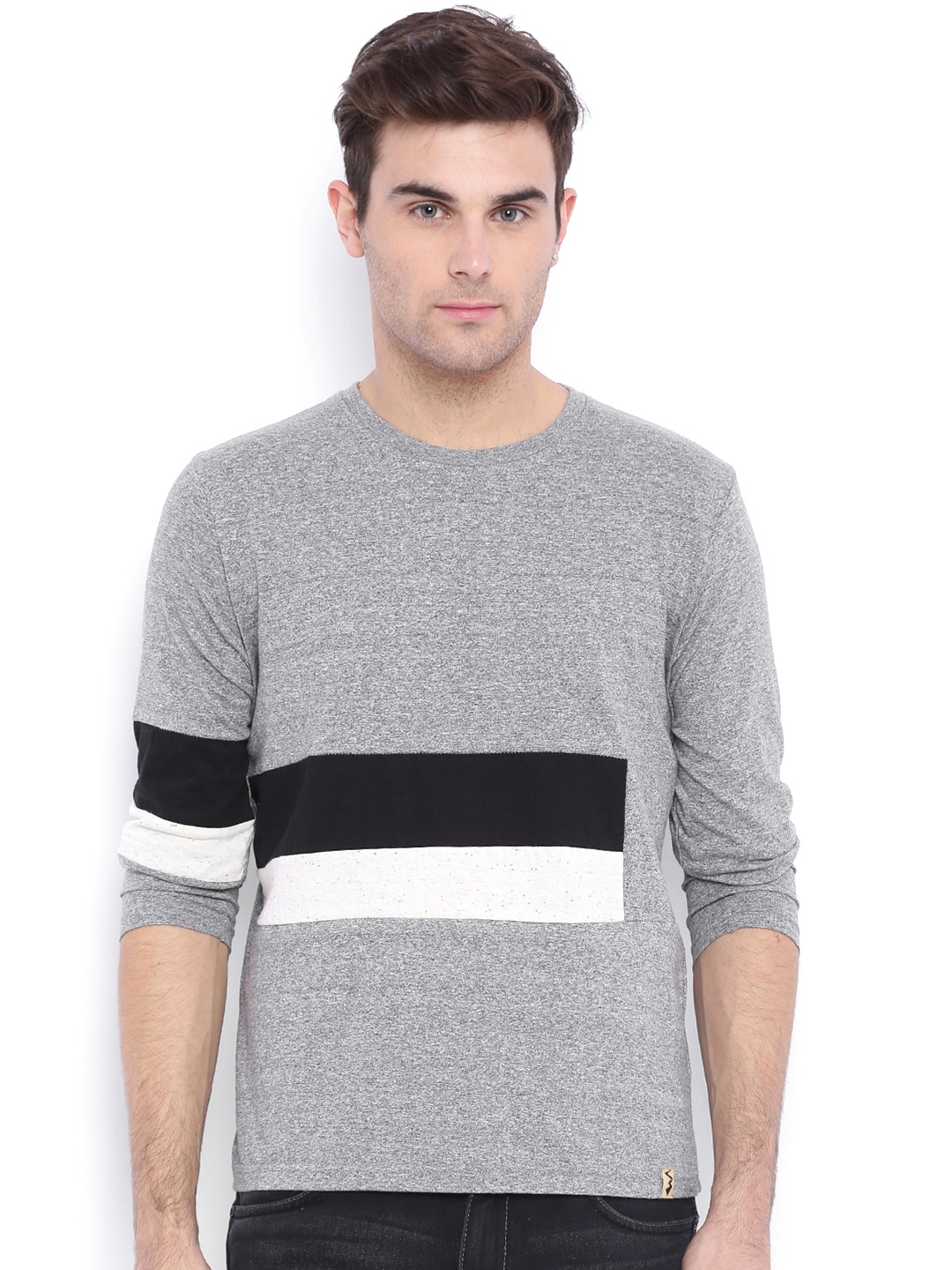 

Campus Sutra Grey T-shirt