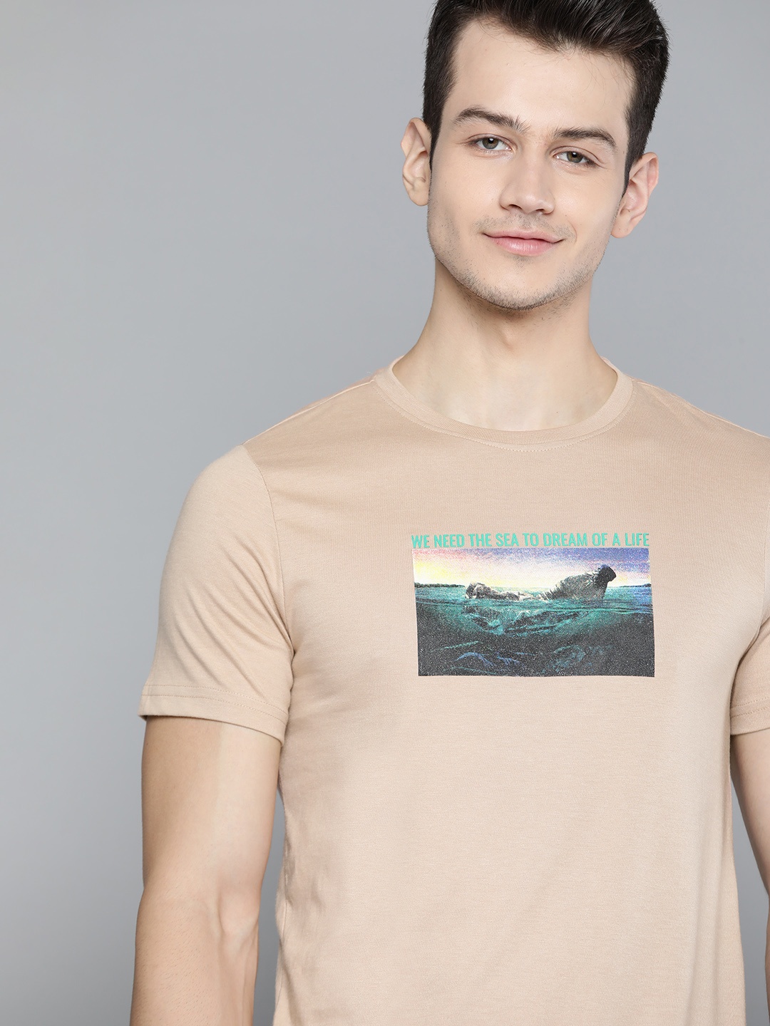 

M&H Our Water Men Beige & Black Organic Cotton Graphic Print Sustainable T-shirt