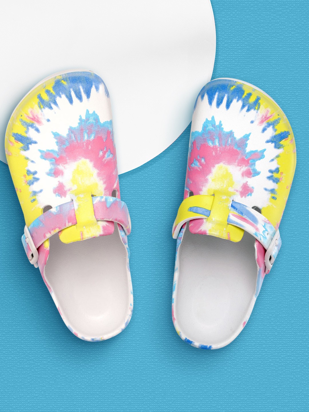 

Kook N Keech Women White & Pink Tie & Dye Print Clogs with Buckle Detail