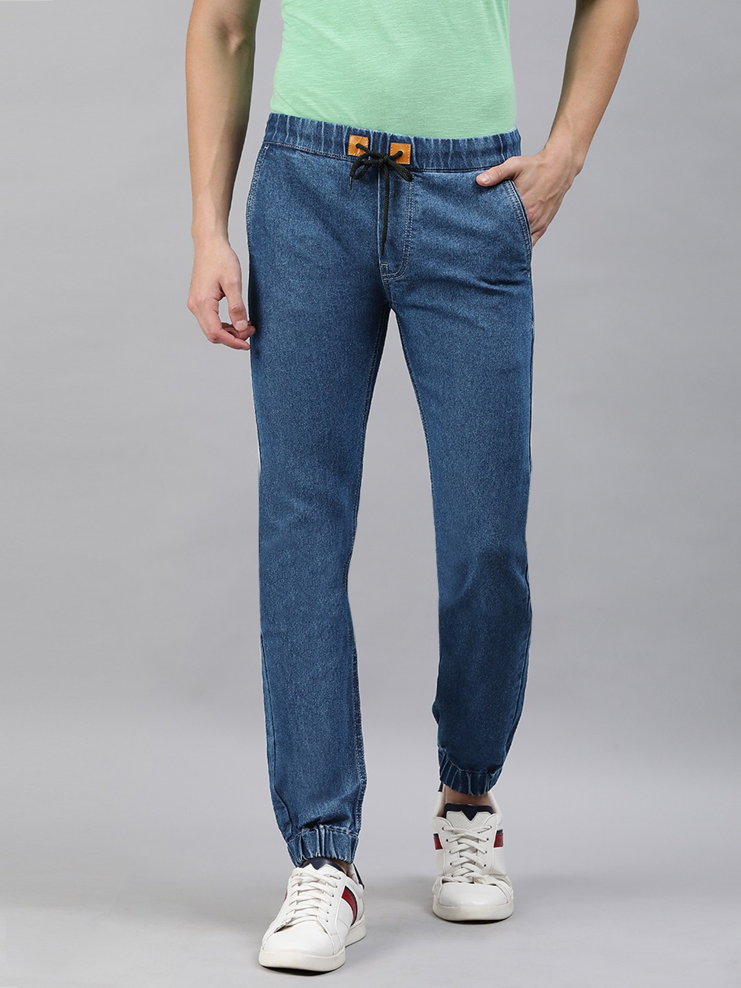 

Urbano Fashion Men Blue Slim Fit Mid-Rise Clean Look Stretchable Jogger Jeans