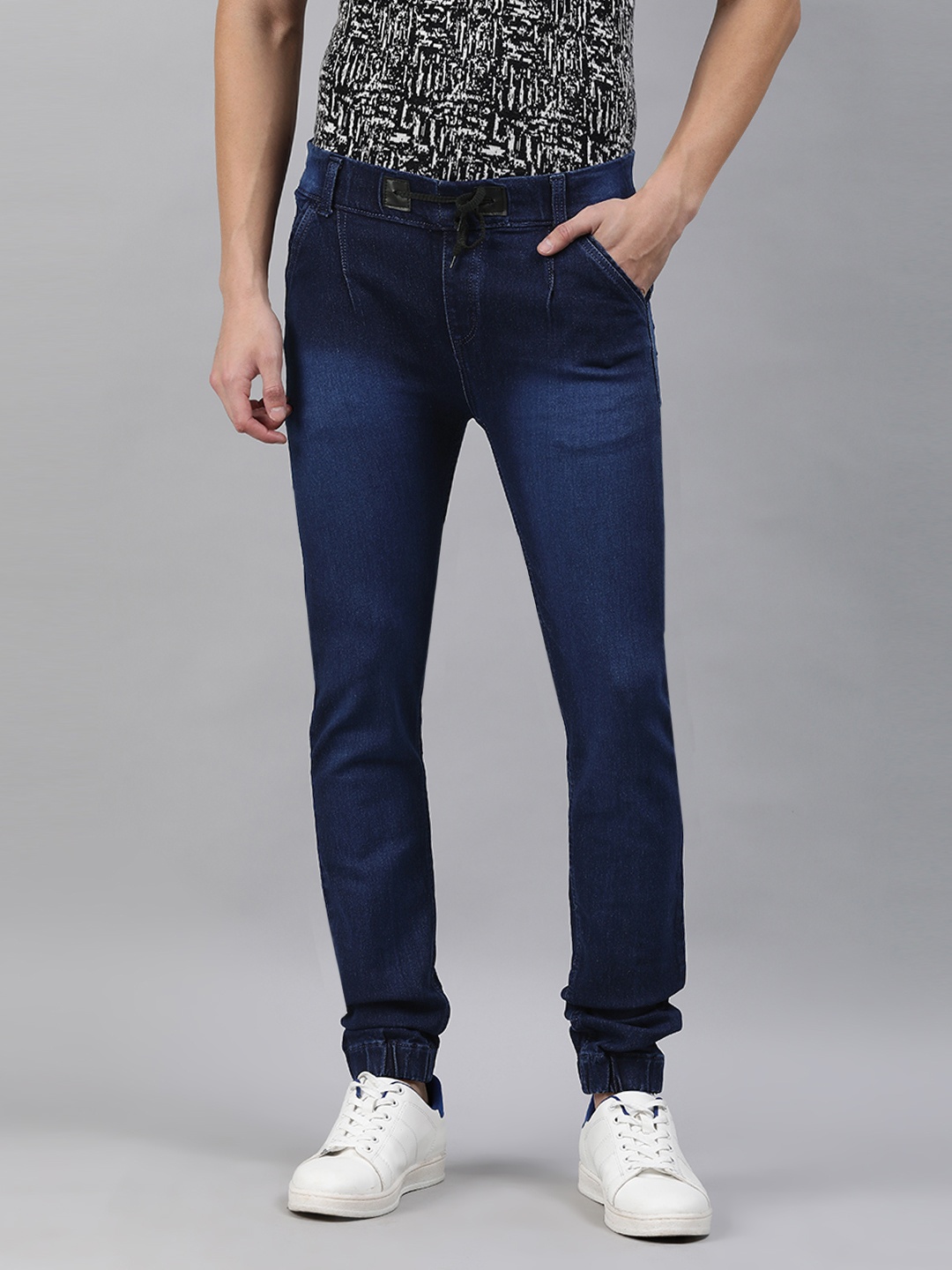 

Urbano Fashion Men Blue Slim Fit Mid-Rise Clean Look Stretchable Jeans