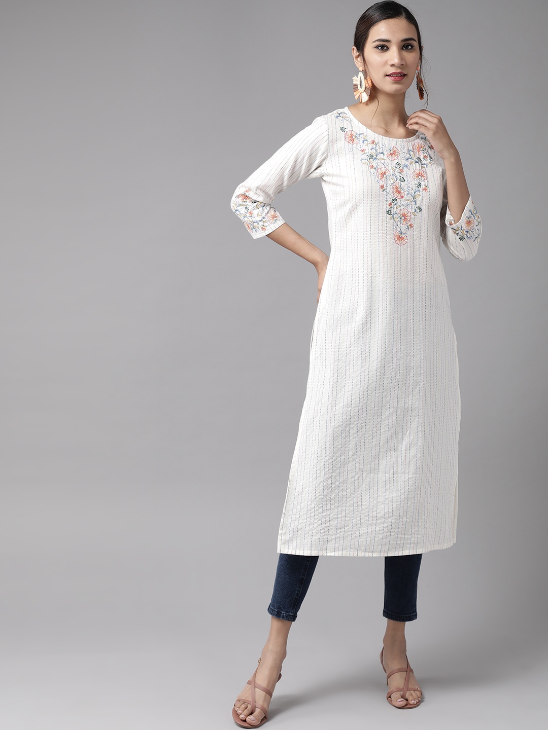 

Yufta Women White & Peach-coloured Self-Striped Thread Work Straight Kurta