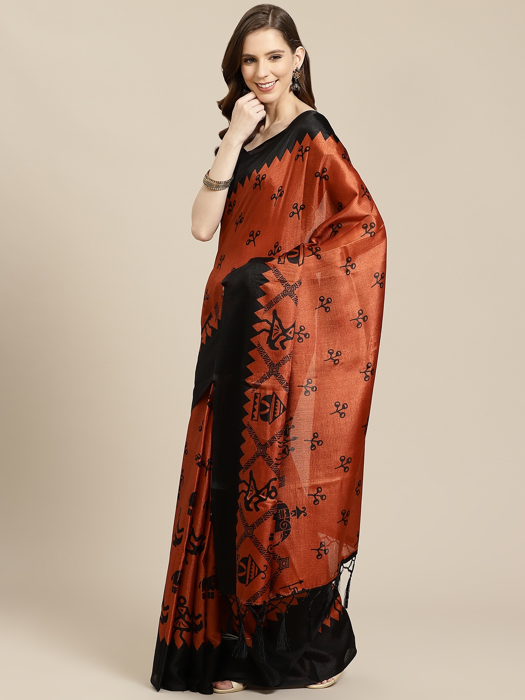 

Rajnandini Brown & Black Printed Saree