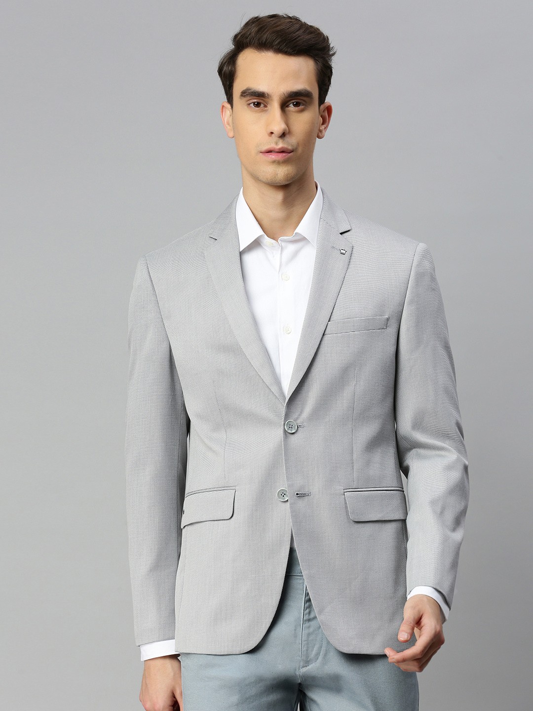 

Louis Philippe Men Grey Solid Slim Fit Single-Breasted Formal Blazer