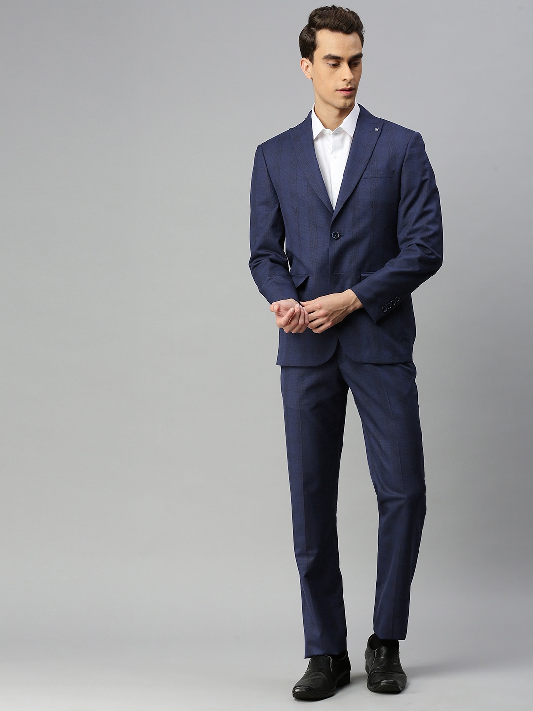 

Louis Philippe Men Navy Blue Checked Slim Fit Single-Breasted Formal Suit