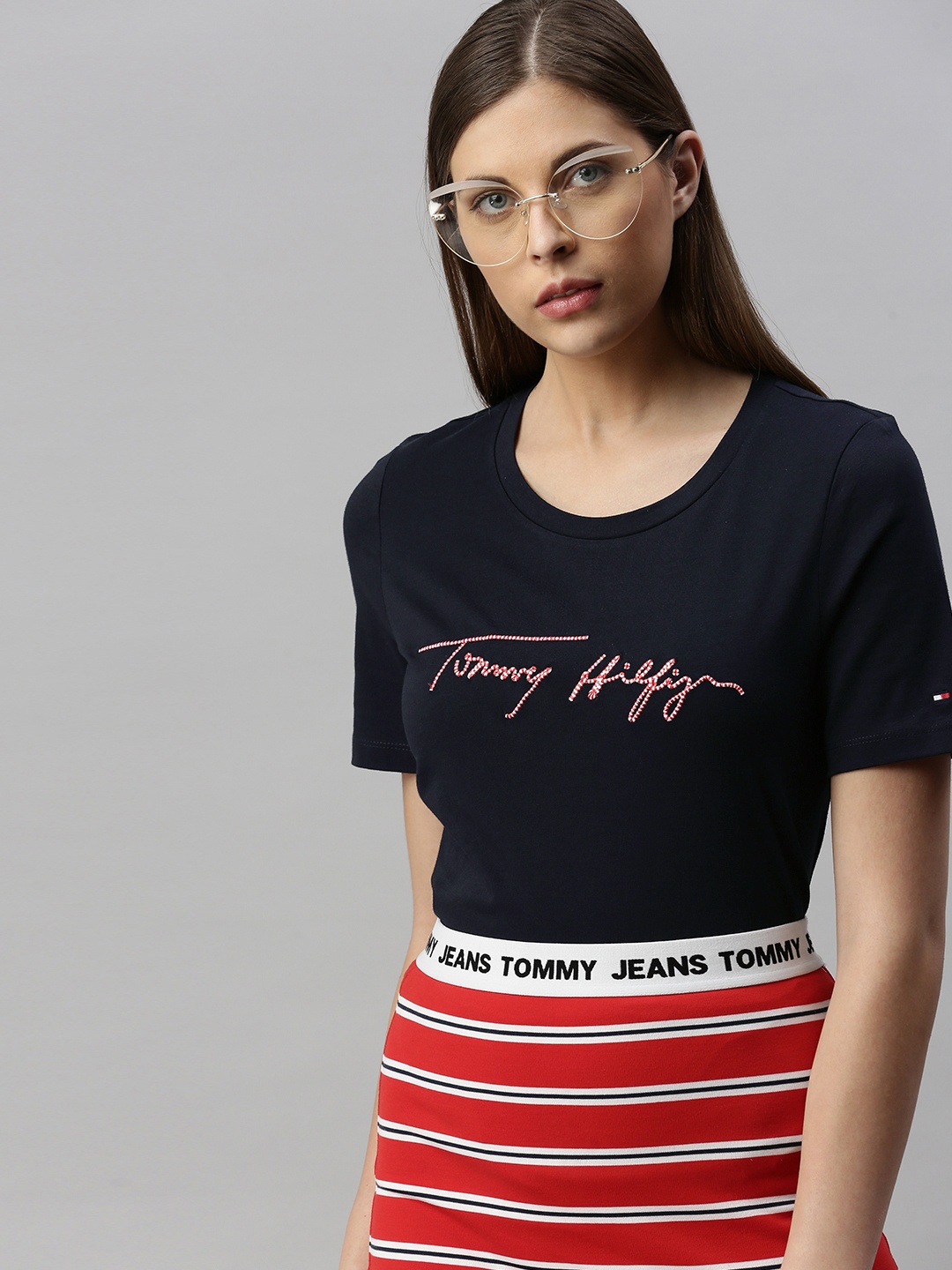 

Tommy Hilfiger Women Navy Blue Solid Round Neck Pure Cotton T-shirt