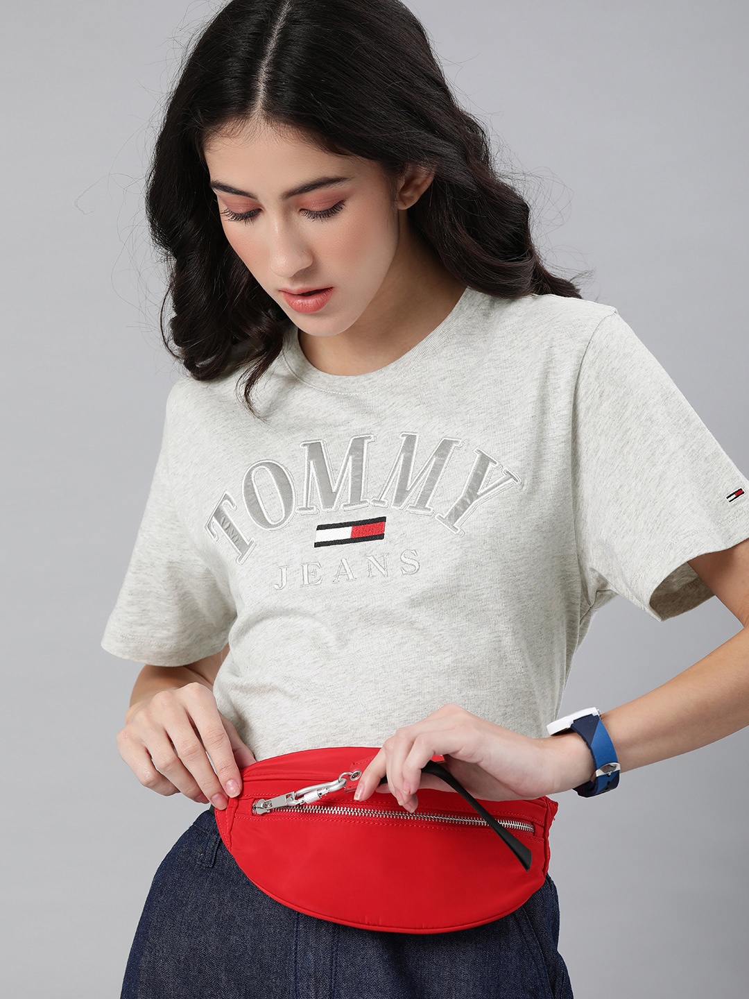 

Tommy Hilfiger Women Grey Melange Embroidered Round Neck Pure Cotton T-shirt