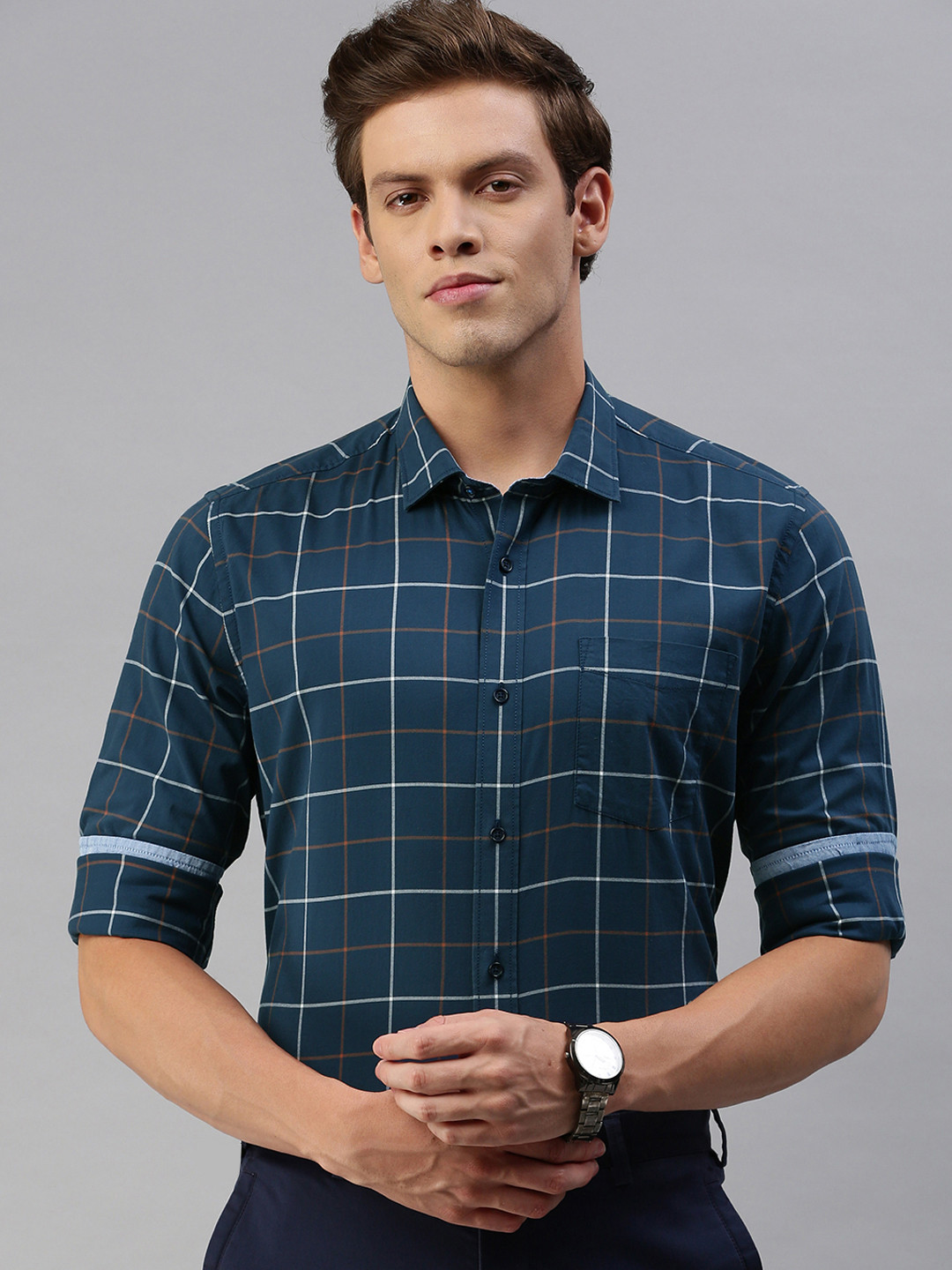 

Blackberrys Men Navy Blue & White India Slim Fit Checked Smart Casual Shirt