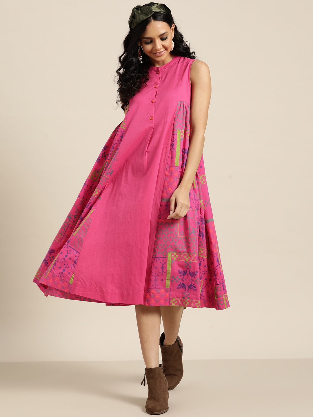 

Sangria Pink & Blue Ethnic Motifs Print Cotton Gathered Panelled Ethnic A-Line Midi Dress