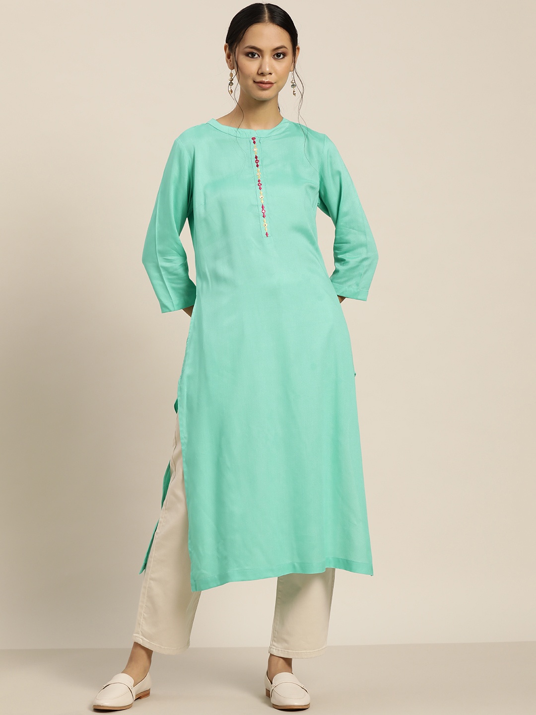 

Sangria Women Sea Green Solid Mirror Work Straight Kurta