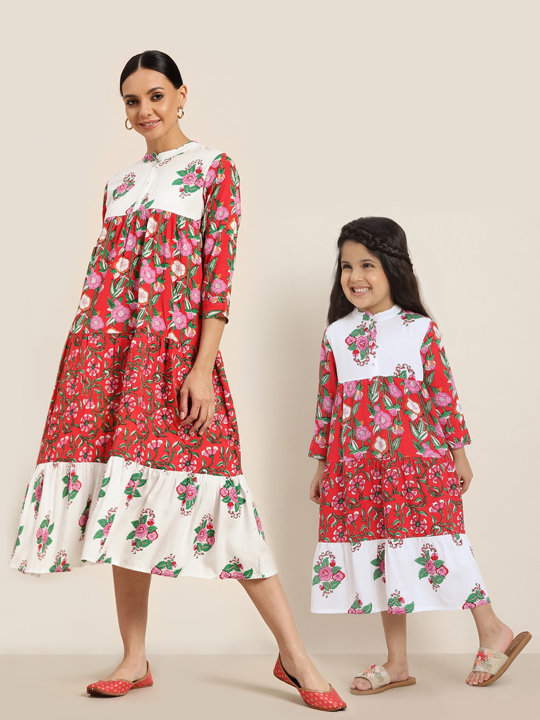

Sangria Red & Green Floral Print Midi Tiered A-Line Dress