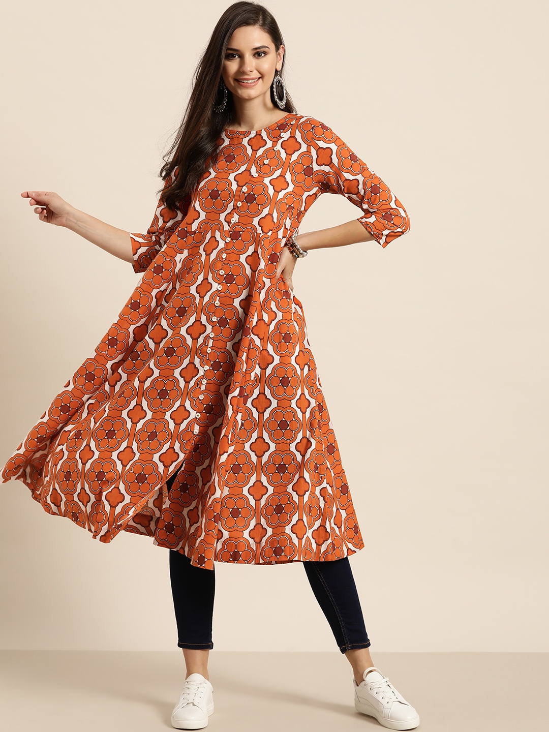 

Sangria Women White & Rust Orange Geometric Printed Pure Cotton Anarkali Kurta
