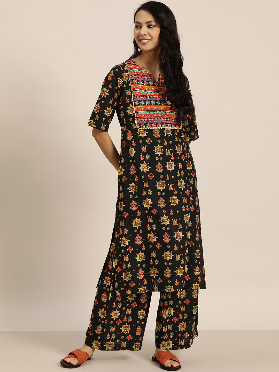 

Sangria Women Black & Mustard Yellow Printed Pure Cotton Kurta with Palazzos