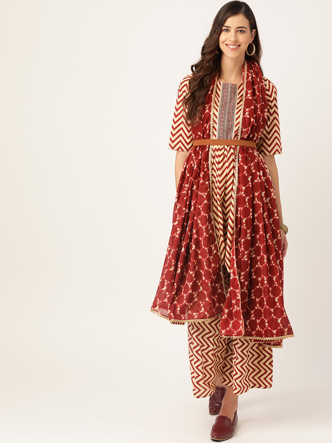 

Sangria Women Cream-Coloured & Maroon Printed Pure Cotton Kurta Set