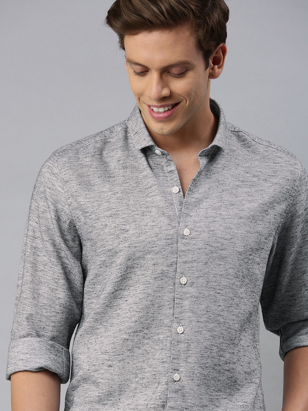 

Mast & Harbour Men Grey Regular Fit Solid Casual Shirt