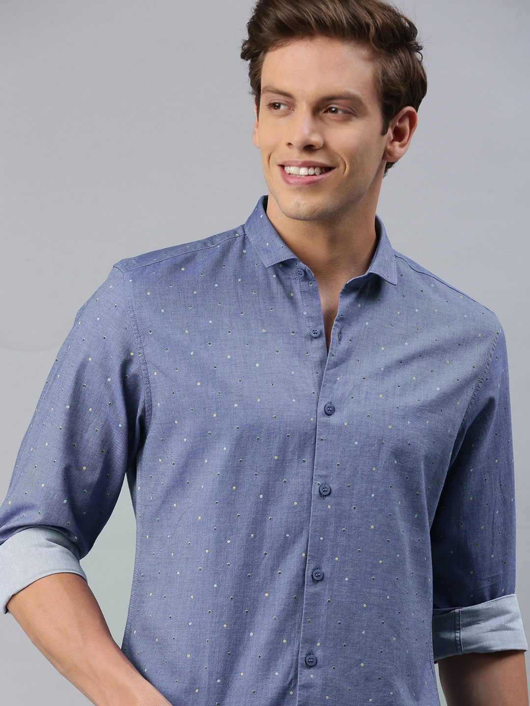 

Mast & Harbour Men Blue & Black Regular Fit Printed Casual Shirt