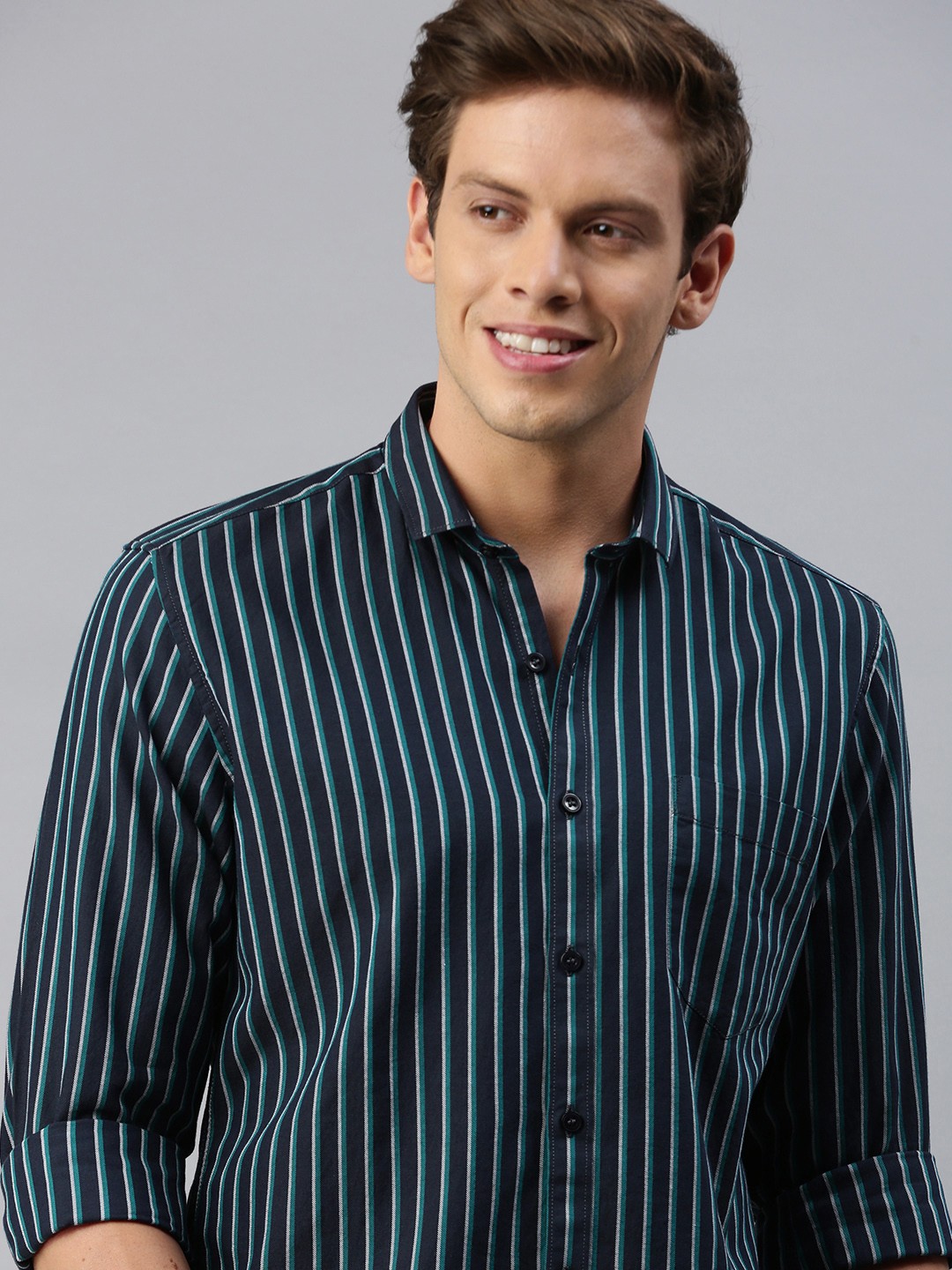 

Mast & Harbour Men Navy Blue & Green Slim Fit Striped Casual Shirt