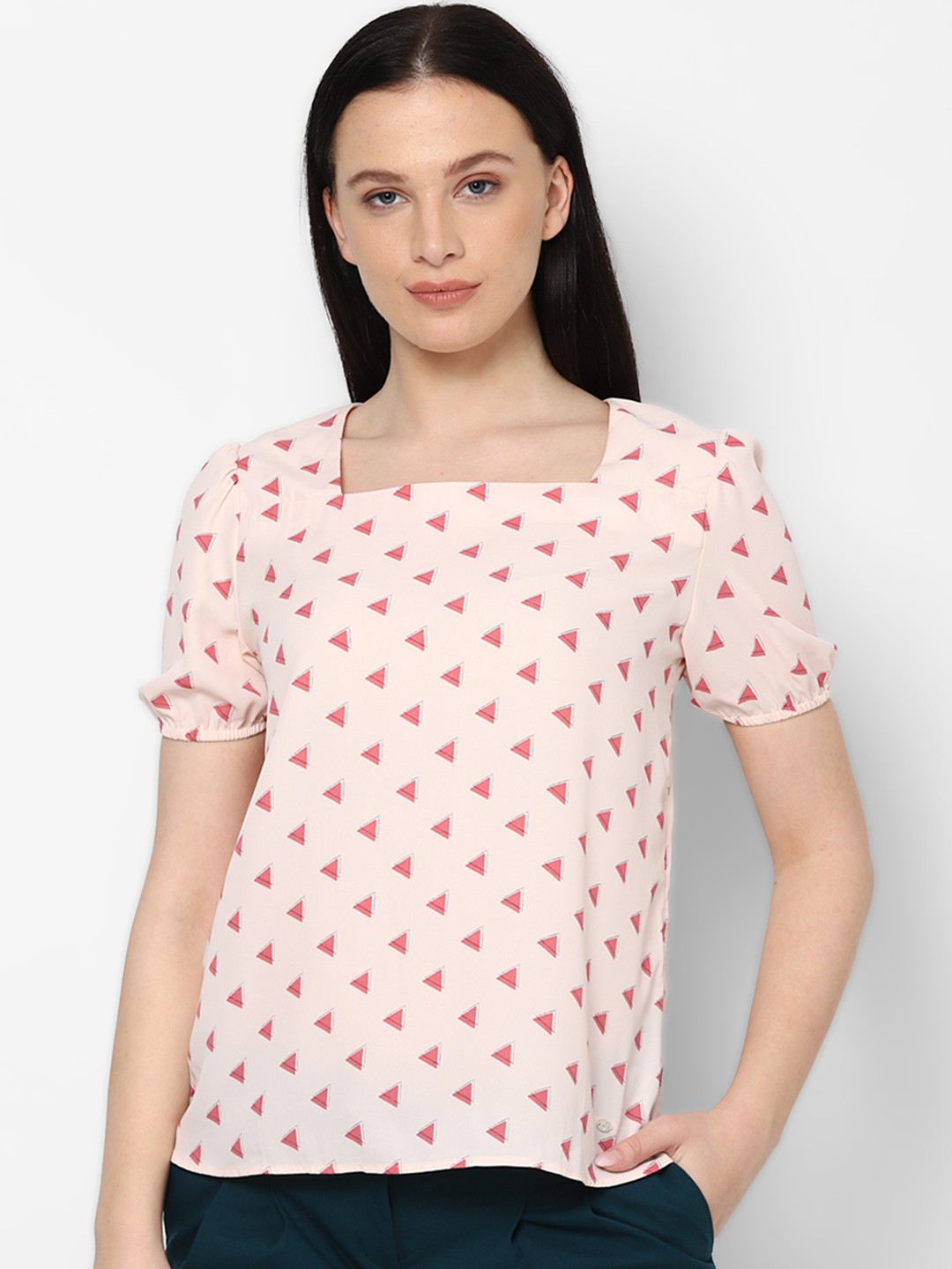 

Allen Solly Woman Pink Geometric Printed Puff Sleeves Regular Top