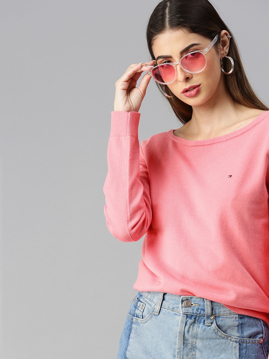 

Tommy Hilfiger Women Pink Solid Pullover Sweater