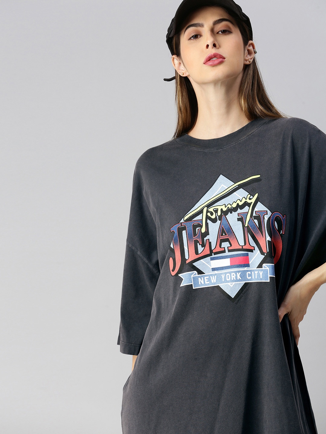 

Tommy Hilfiger Women Black Printed Organic Cotton T-shirt Dress
