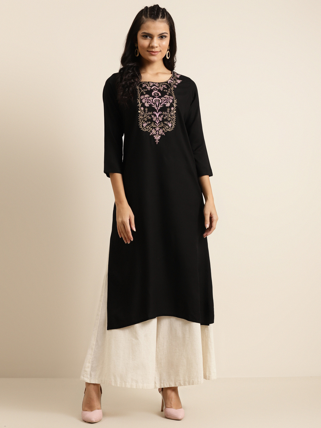 

Shae By Sassafras Women Black & Golden Yoke Design Liva Straight Kurta
