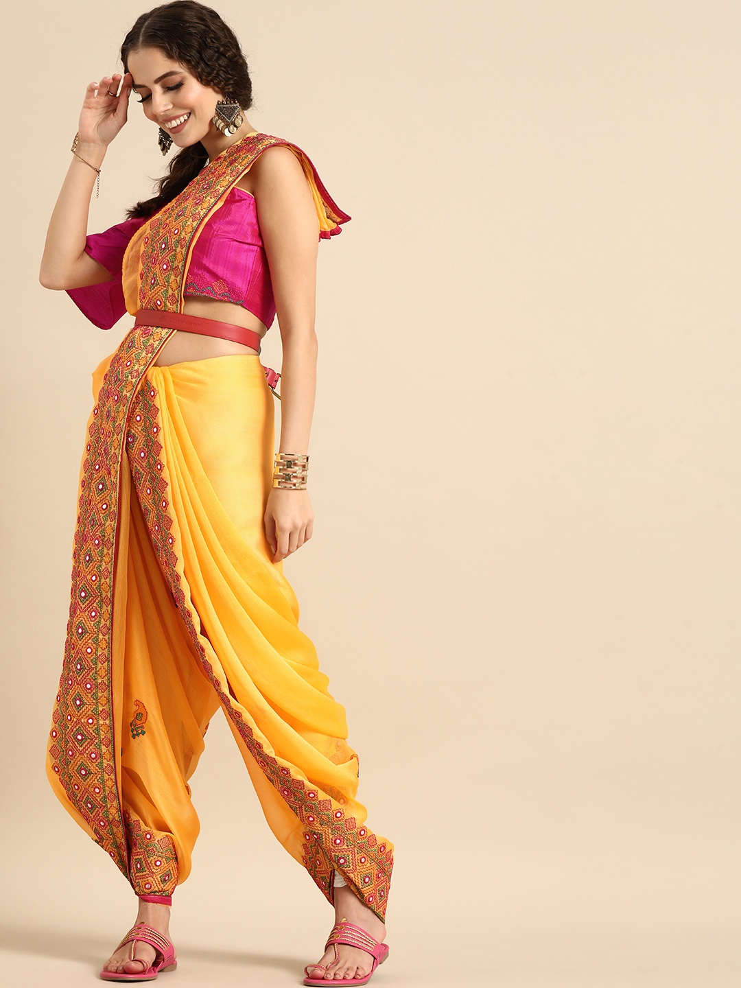 

Sangria Mustard & Orange Pure Chiffon Kashmiri Embroidered Bandhani Saree