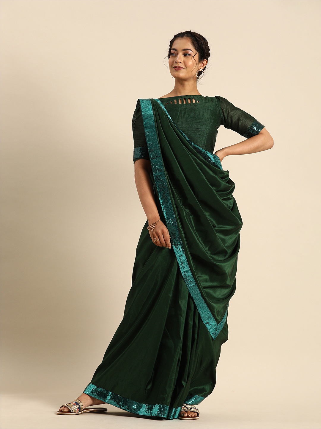

Sangria Olive Green Solid Saree