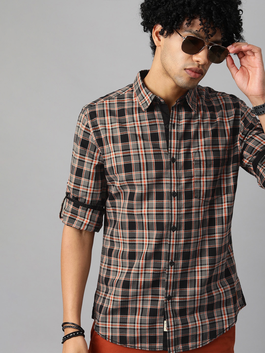 

Roadster Men Grey Tartan Checks Checked Pure Cotton Casual Shirt
