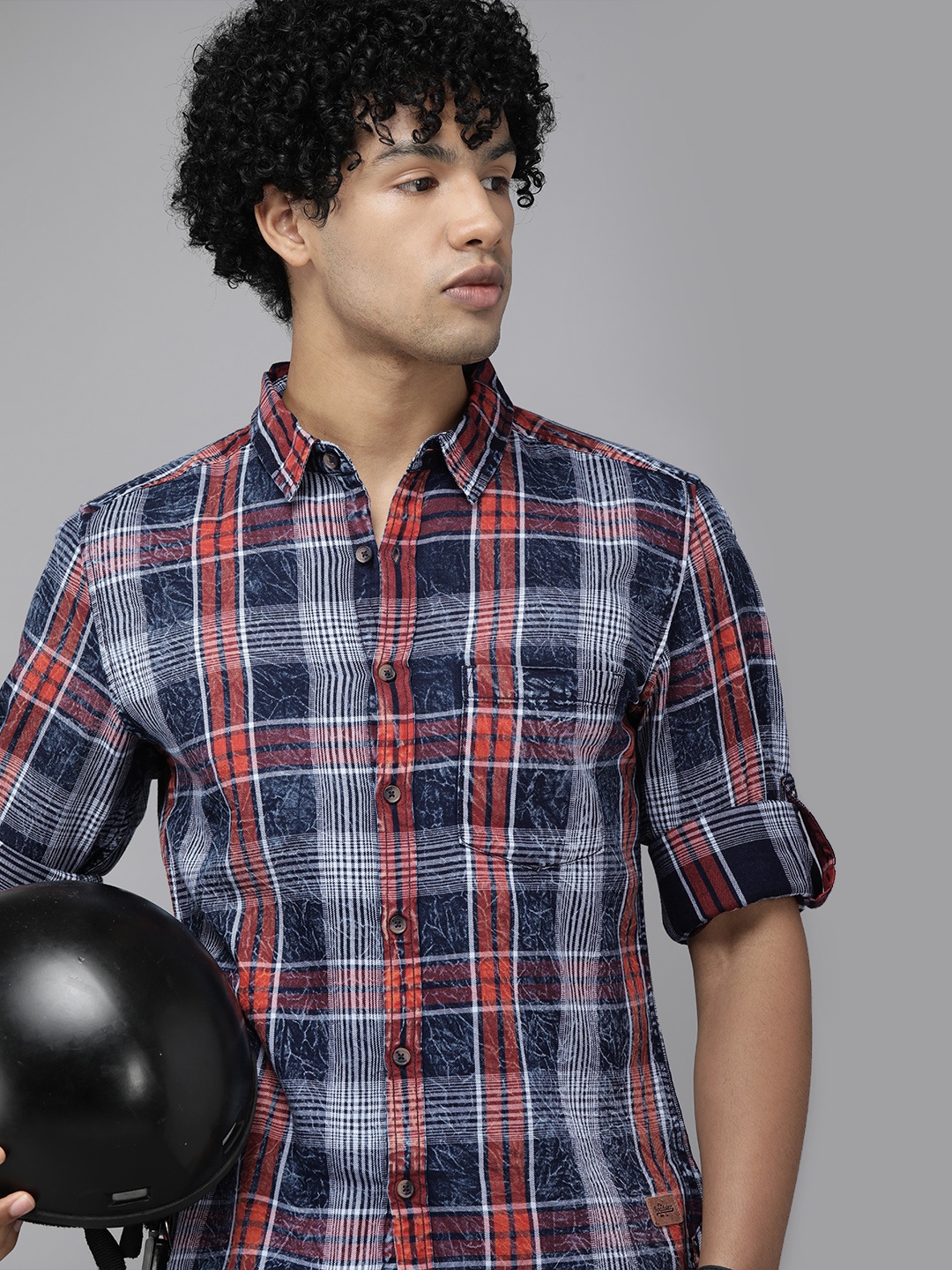 

Roadster Men Blue Tartan Checks Checked Casual Shirt