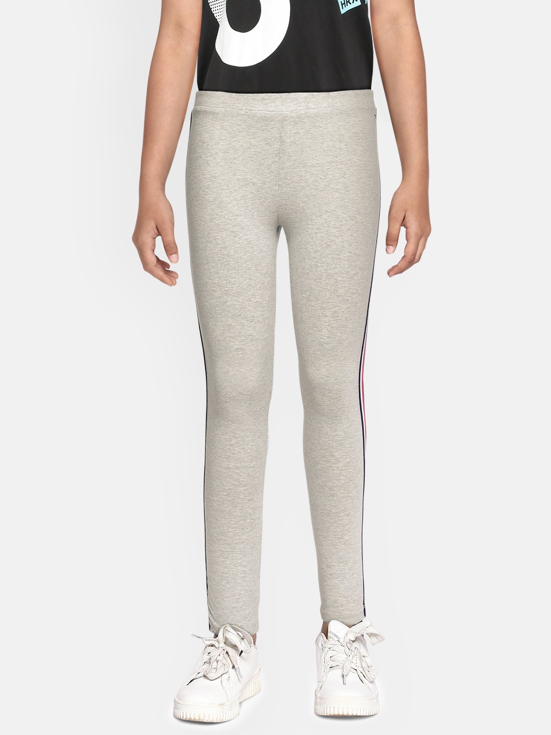 

Tommy Hilfiger Girls Grey Solid Leggings