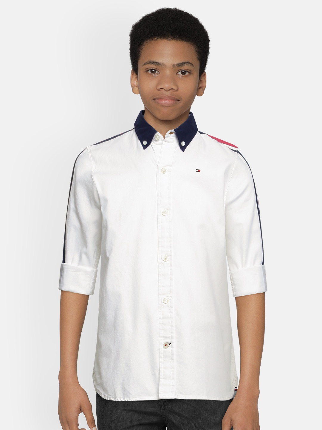

Tommy Hilfiger Boys White Solid Pure Cotton Regular Fit Casual Shirt